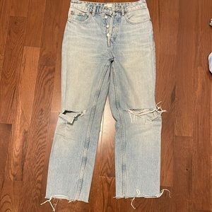 Zara size 4 light wash denim jeans knee rips